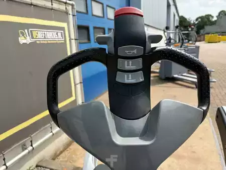 Hochhubwagen 2020  Still EXV14 (8)