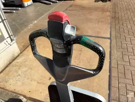 Electric Pallet Trucks 2020  Still EXU20-S (7)