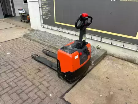 Wózki niskiego podnoszenia 2018  BT LWE130 (5)