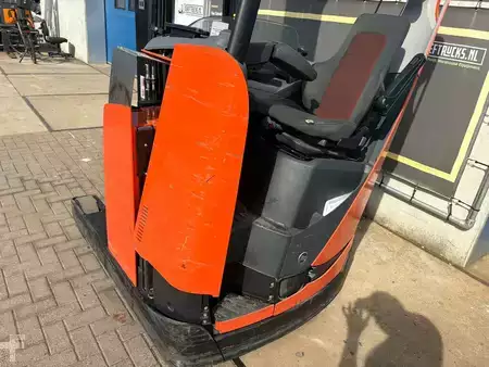 Reach Truck 2014  BT RRE140 (12)