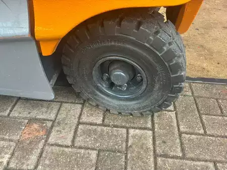 Electric - 3 wheels 2019  Still RX60-25 (13)