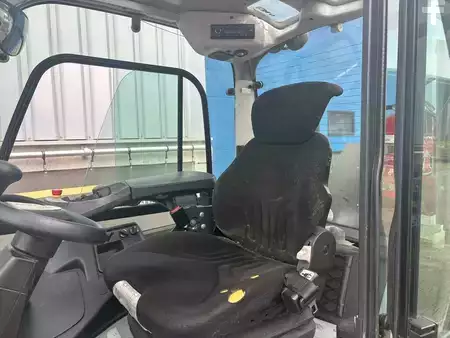 Electric - 3 wheels 2019  Still RX60-25 (16)