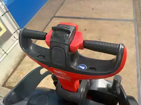 Ledstaplare 2004  Linde L14AP (11)