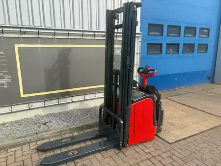 Ledstaplare 2004  Linde L14AP (6)