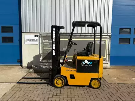 Carrelli elettrici 3 ruote 1989  Hyster e2.00xl (2)