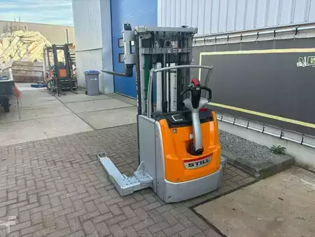 Pallet Stackers 2018  Still EXP20 (6)