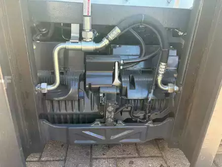 Carrelli elettrici 3 ruote 2020  Still RX60-35L (15)