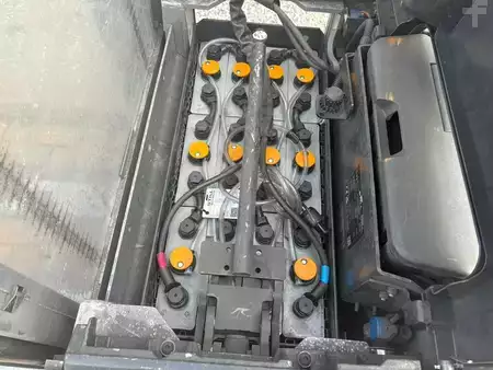 Stacker pedestre 2024  Still EXD SF 20 (13)