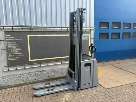 Wózek wysokiego podnoszenia 2019  Still EXV16 (4)