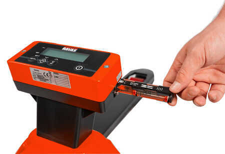 Lift trucks with scales 2025  RAVAS HPT-110 Pallet Jack w/scale (8)