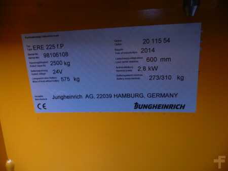 Nízkozdvižný vozík 2014  Jungheinrich ERE 225 (7)