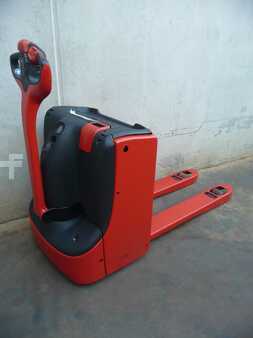 Transpallet elettrico 2012  Linde T 18  (3)