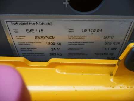 Nízkozdvižný vozík 2018  Jungheinrich EJE 118 Li-ion (7)