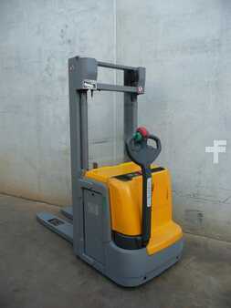 Jungheinrich EJC 220 250 ZT