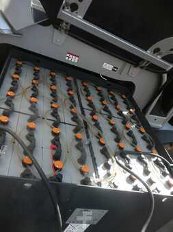 Chariots électriques à 4 roues 2019  Still RX60-40 (9)