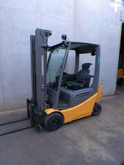 Carrelli elettrici 4 ruote 2017  Jungheinrich EFG 318k 480 DZ (1)