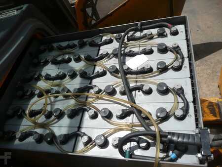 Carrelli elettrici 4 ruote 2017  Jungheinrich EFG 318k 480 DZ (8)