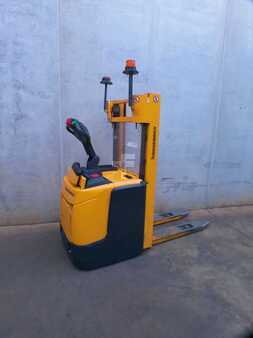 Gerbeurs 2013  Jungheinrich ERC 216 240 ZT (3)