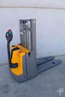 Ledstaplare gå 2020  Jungheinrich EJD 120 210 ZT LI-ION (3)