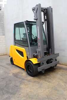 Carrelli elettrici 4 ruote 2017  Jungheinrich EFG 550 400 ZT (2)