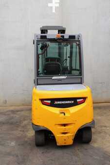 Carrelli elettrici 4 ruote 2017  Jungheinrich EFG 550 400 ZT (5)