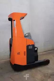 Retráctil 2016  BT RRE 140 (2)