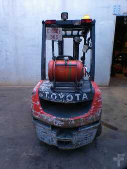 Chariots élévateurs GPL 2017  Toyota 02-8FGF30 MATRICULADA (6)