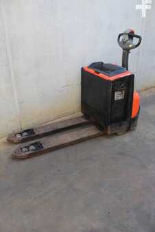 Wózki niskiego podnoszenia 2020  BT LWE 200 (2)