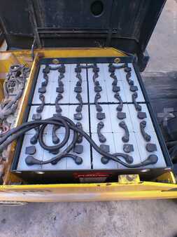 4-wiel elektrische heftrucks 2008  OM XE 20ac (9)