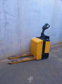 Transpallet elettrici 2011  Jungheinrich ERE 120 (1)