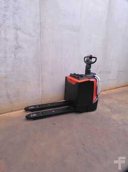 Wózki niskiego podnoszenia 2018  BT LPE 200 (2)