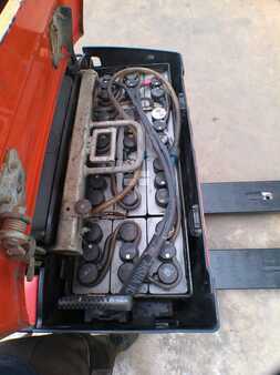 Wózki niskiego podnoszenia 2018  BT LPE 200 (6)