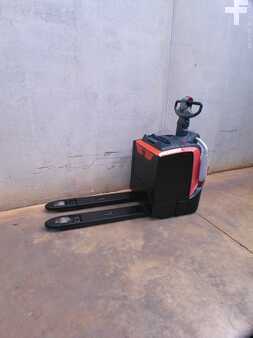 Wózki niskiego podnoszenia 2018  BT LPE 200 (2)