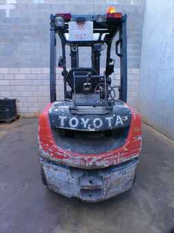 Chariots élévateurs GPL 2017  Toyota 02-8FGF30 MATRICULADA (6)