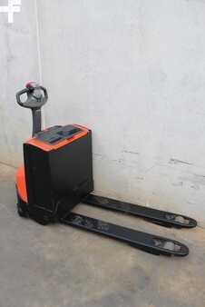 Wózki niskiego podnoszenia 2018  BT LWE 160 (4)