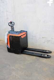 Wózki niskiego podnoszenia 2021  BT LPE 200 (4)