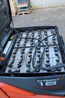 Eléctrica de 3 ruedas 2017  Toyota 8FBEK18T (9)