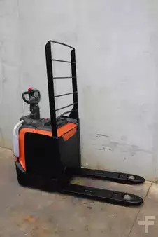 Lavtløftende truck 2017  BT LPE 200 FRUTERA (4)