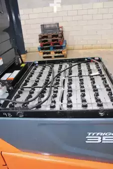 Elektrisk- 4 hjul 2021  Toyota 8FBMT35 (10)