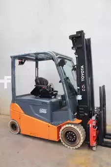 Elektrisk- 4 hjul 2021  Toyota 8FBMT35 (2)