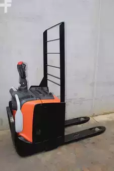 Lavtløftende truck 2017  BT LPE 200 FRUTERA (3)