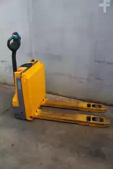 Elektromos emelőkocsik 2019  Jungheinrich EJE 114i LI-ION (4)