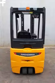 Carrelli elettrici 3 ruote 2015  Jungheinrich EFG 215 500 DZ (5)