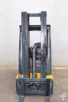 Carrelli elettrici 3 ruote 2015  Jungheinrich EFG 215 500 DZ (6)