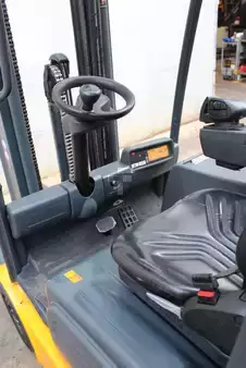 Carrelli elettrici 3 ruote 2015  Jungheinrich EFG 215 500 DZ (7)