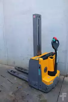 Ledstaplare gå 2022  Jungheinrich EJD 118i 152M LI-ION (1)