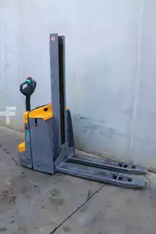 Ledstaplare gå 2022  Jungheinrich EJD 118i 152M LI-ION (4)