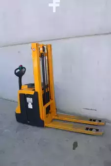 Pinontavaunu 2014  Jungheinrich EJD 220 256 ZT (4)