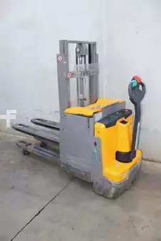 Pallestabler 2020  Jungheinrich EJD 222 201 ZT LI-ION (1)