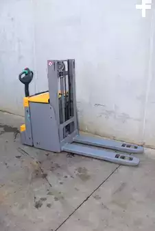 Pallestabler 2020  Jungheinrich EJD 222 201 ZT LI-ION (4)